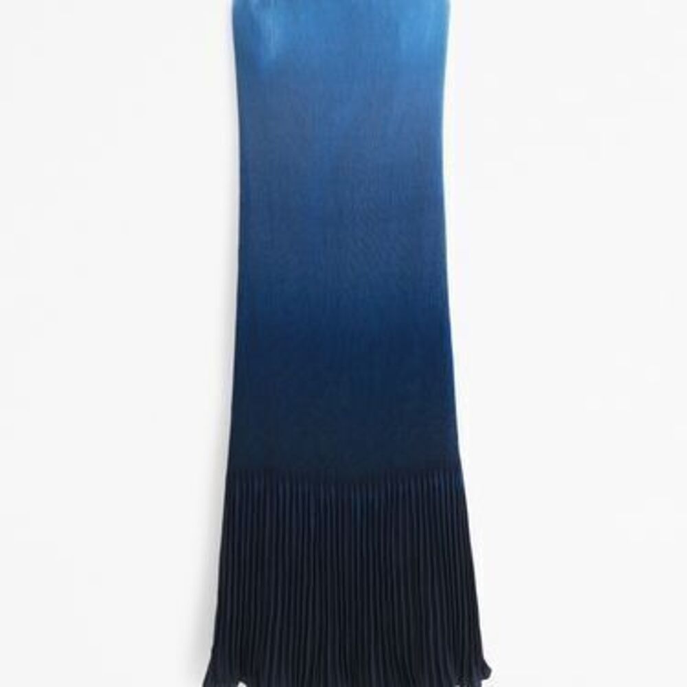 The A&F Giselle Pleat Release Midi Dress